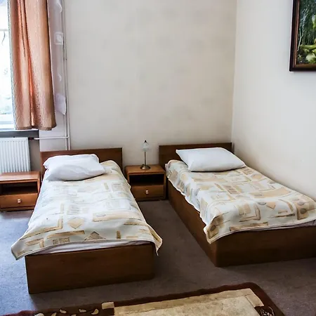 Hotel Hotel Park Ublik 3*