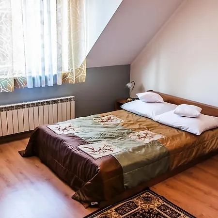 Hotel Hotel Park Ublik 3*